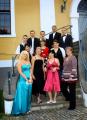 Zur Klasse 9H von Klassenlehrerin Frau Thiele geh&ouml;ren (vorn, von links) Maria Jochheim, Ute Petzke, Maxi-Theresa Hanuszkiewicz (Mitte) Sandra Br&ouml;ckel, Sophie Heilhecker, Veronika Boerner sowie (hintere Reihe) Felix Tr&auml;ger, Kevin Treffkorn, Denny Mosch, Jan Dreibrodt und Philipp Seifert.