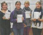 Siegerin beim Lesewettbewerb: Paula K&ouml;hler, Jasmin Ehmke, Laura Kotsch und Laura Borchert (v. l.).