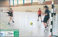 Noch ist Fu&szlig;ball eines der beliebtesten Ganztagsangebote in Sachen Sport an der Ciervisti-Schule. Bald k&ouml;nnte auch Step Aerobic dazugeh&ouml;ren.