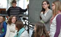 Die Mitglieder der Theater-AG an der Ganztagsschule Ciervisti probten in der vergangenen Woche einen Sketch ein, den sie beim Tag der offenen T&uuml;r dann pr&auml;sentierten.