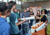 Das Projekt Klarsicht informiert &uuml;ber zwei Tage mit f&uuml;nf Stationen insgesamt 300 Sch&uuml;ler aus Zerbst und G&uuml;tergl&uuml;ck &uuml;ber die Themen Alkohol und Tabak. Ziel ist es, dass die Jugendlichen ihren Konsum besser einsch&auml;tzen k&ouml;nnen.
