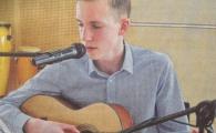 Erik Markus überzeugte als Sänger und Gitarrist.