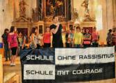 Mädchen und Jungen von drei Schulen nahmen am Projekt SOR-SMC (Schule ohne Rassismus - Schule mit Courage) teil.
