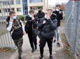 Nicht nur f&uuml;r diese Siebtkl&auml;ssler der Zerbster Ganztagsschule Ciervisti endete gestern in Folge des neues Lockdowns der Pr&auml;senzunterricht.
