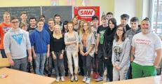 Der SAW-Moderator Warren Green, "The Englishman", war am vergangenen Freitag zu Gast in der 10d der Zerbster Ganztagsschule "Ciervisti".