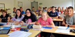 Für die zehnten Klassen der Zerbster Ganztagsschule Ciervisti – hier die 10b – hat das Abschlussjahr begonnen. Nur - unter welchen Bedingungen?